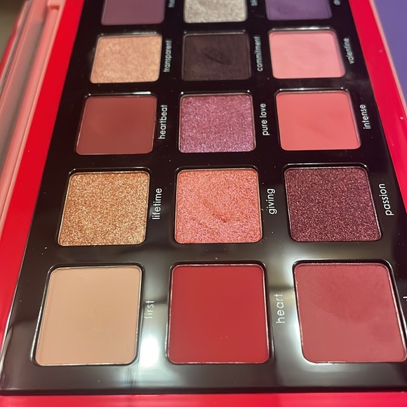 NATASHA DENONA love palette eyeshadow midi size - Picture 4 of 5
